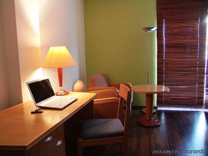 كراكوفيا Green Energy Rooms الغرفة الصورة